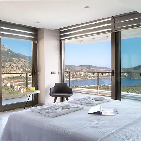 3 Bedroom Seaview Luxury In ヴィラ カルカン