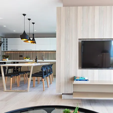 Villa 3 Bedroom Seaview Luxury In